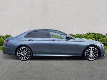 Used Mercedes-Benz E-Class 2022 for sale - 76219186: Photo 3