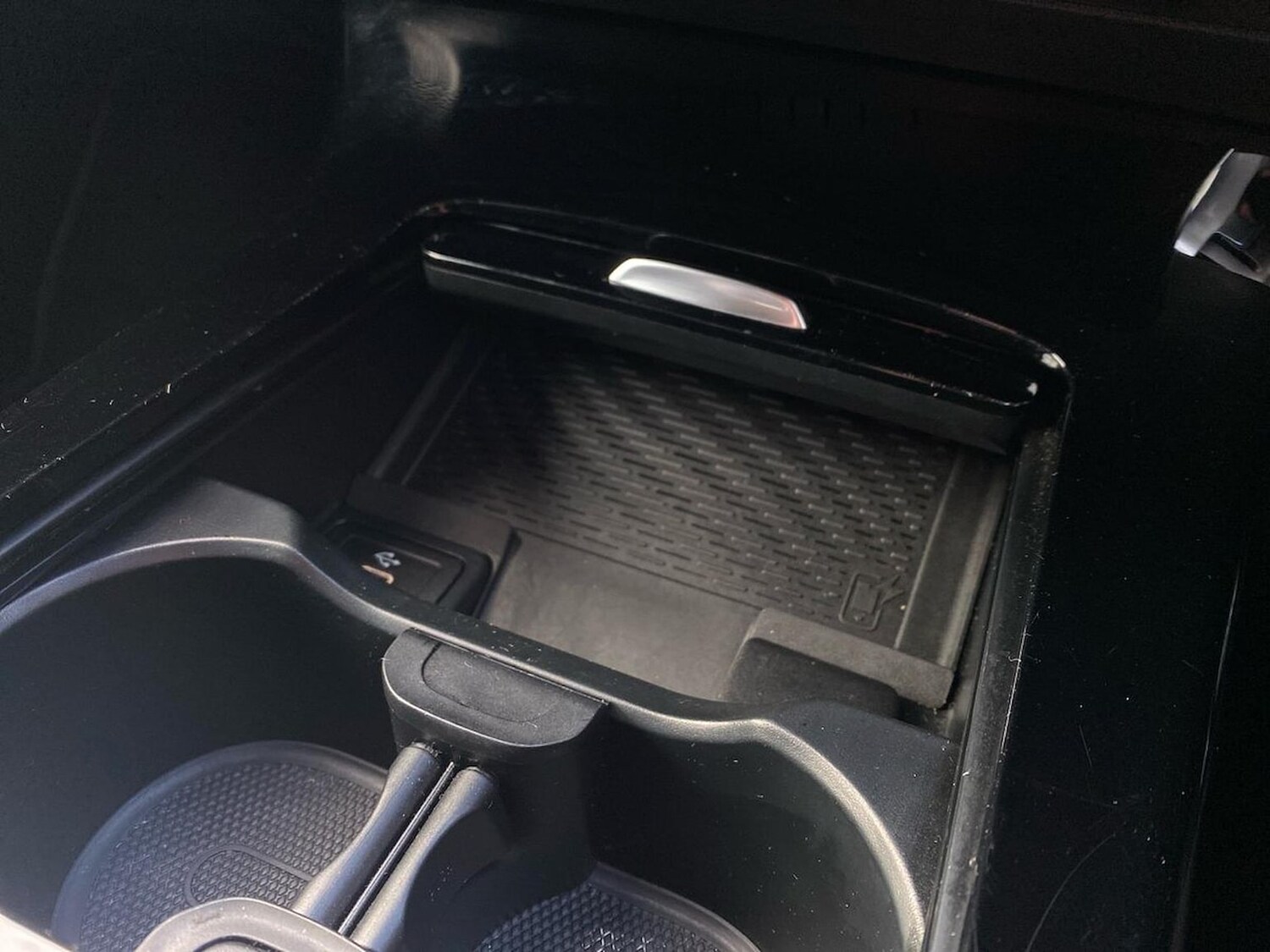 Used Mercedes-Benz CLA 2024 for sale - 76627982: Photo 32