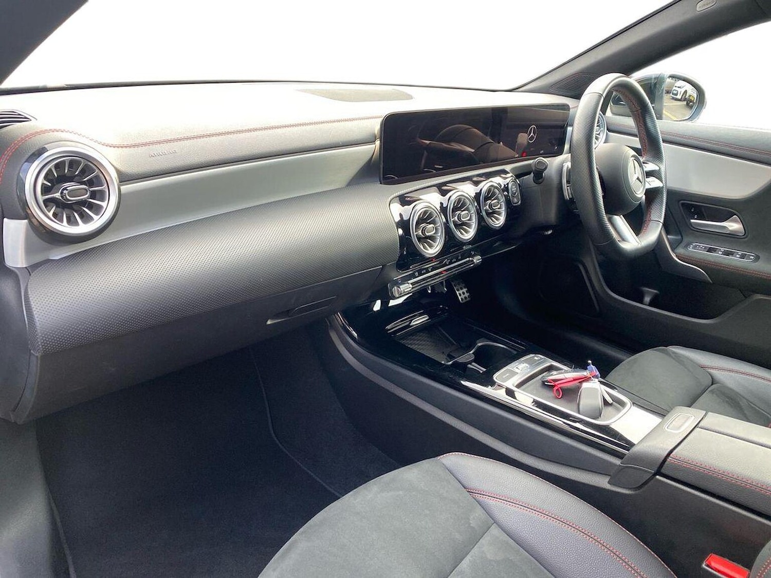 Used Mercedes-Benz CLA 2024 for sale - 76627982: Photo 7