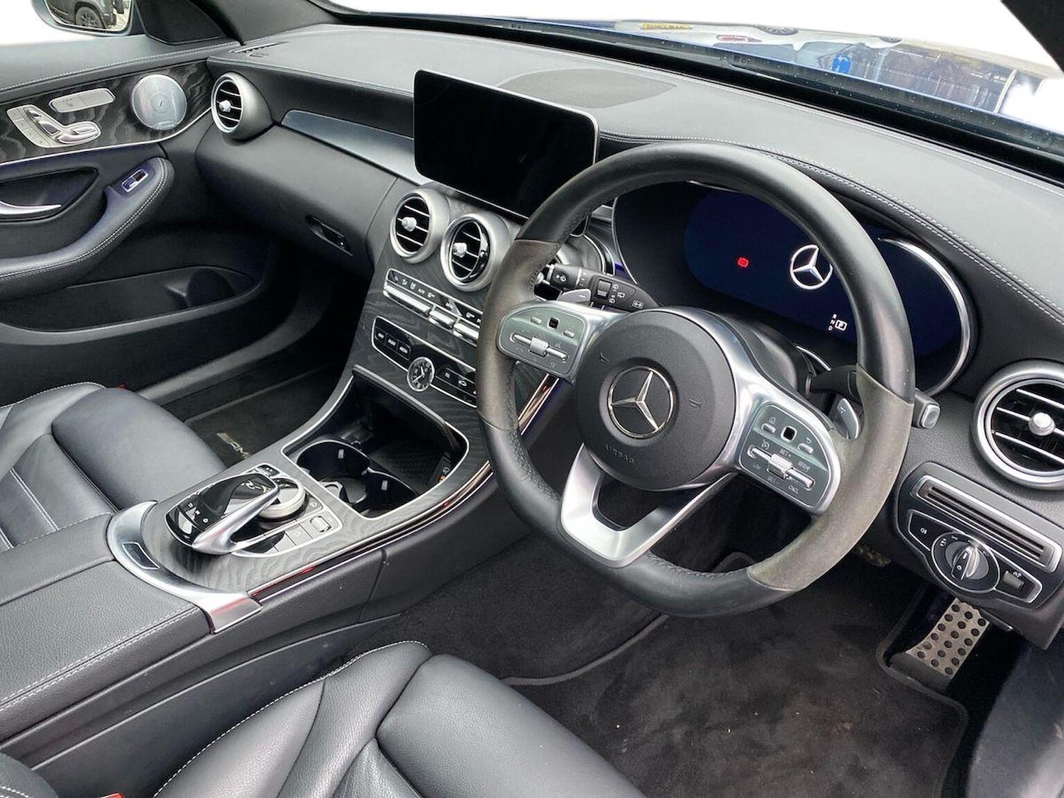 Used Mercedes-Benz C Class 2021 for sale - 76979904: Photo 15