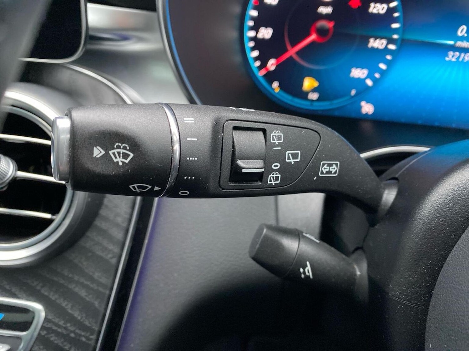 Used Mercedes-Benz C Class 2021 for sale - 76979904: Photo 28