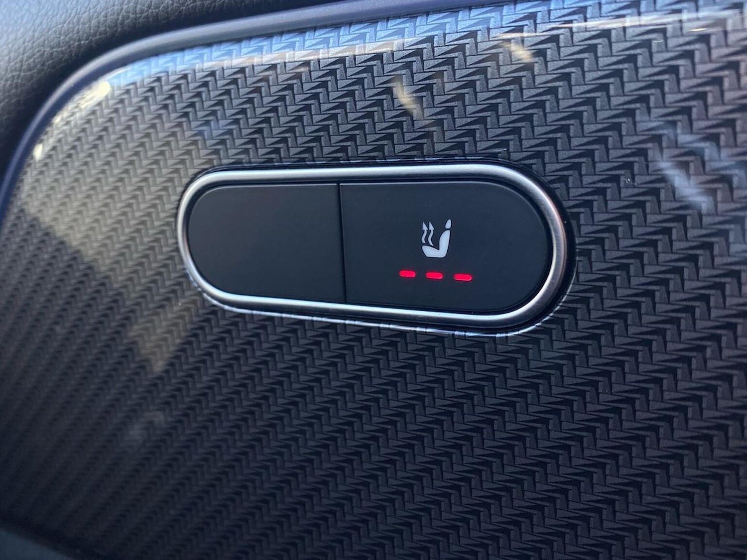 Used Mercedes-Benz GLB 2024 for sale - 76376808: Photo 30