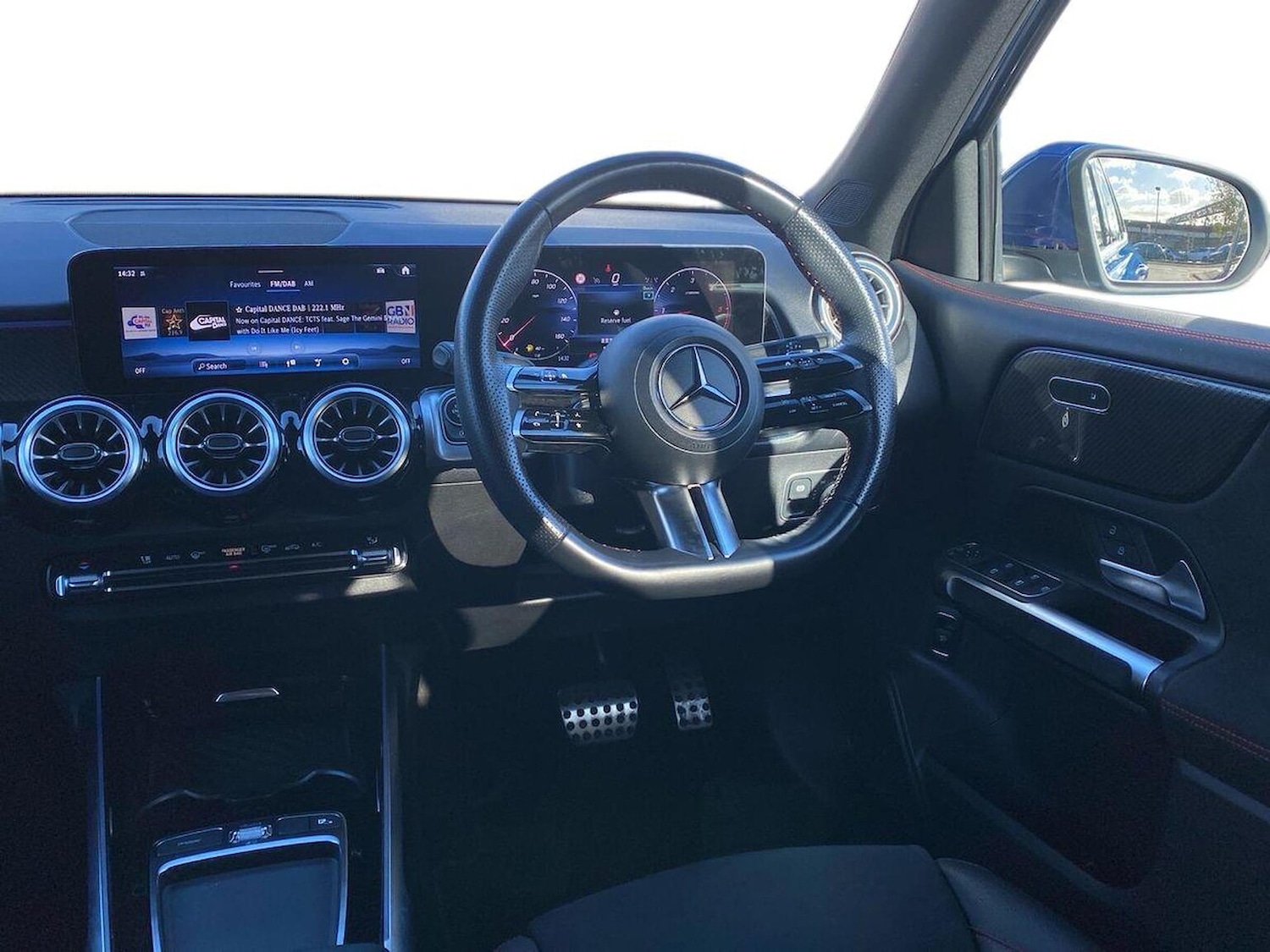 Used Mercedes-Benz GLB 2024 for sale - 76376808: Photo 9