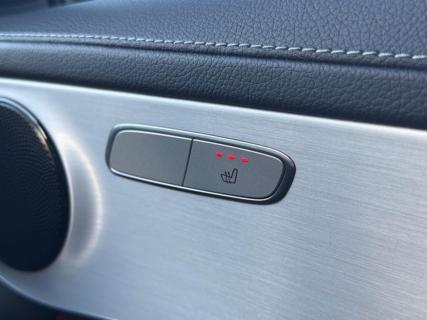 Used Mercedes-Benz GLC 2021 for sale - 76627985: Photo 30