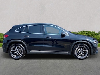 Used Mercedes-Benz GLA 2022 for sale - 75499992: Photo