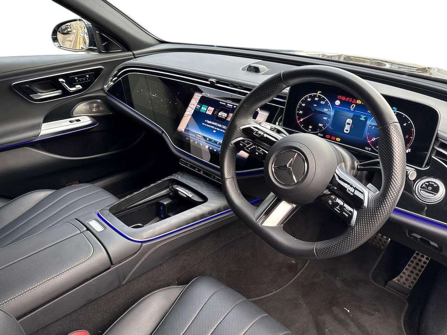 Used Mercedes-Benz E Class 2024 for sale - 77629387: Photo 15