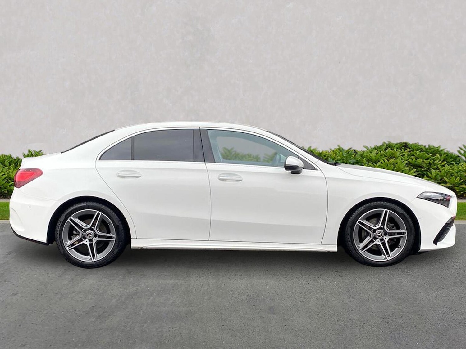 Used Mercedes-Benz A-Class 2024 for sale - 76422349: Photo 3