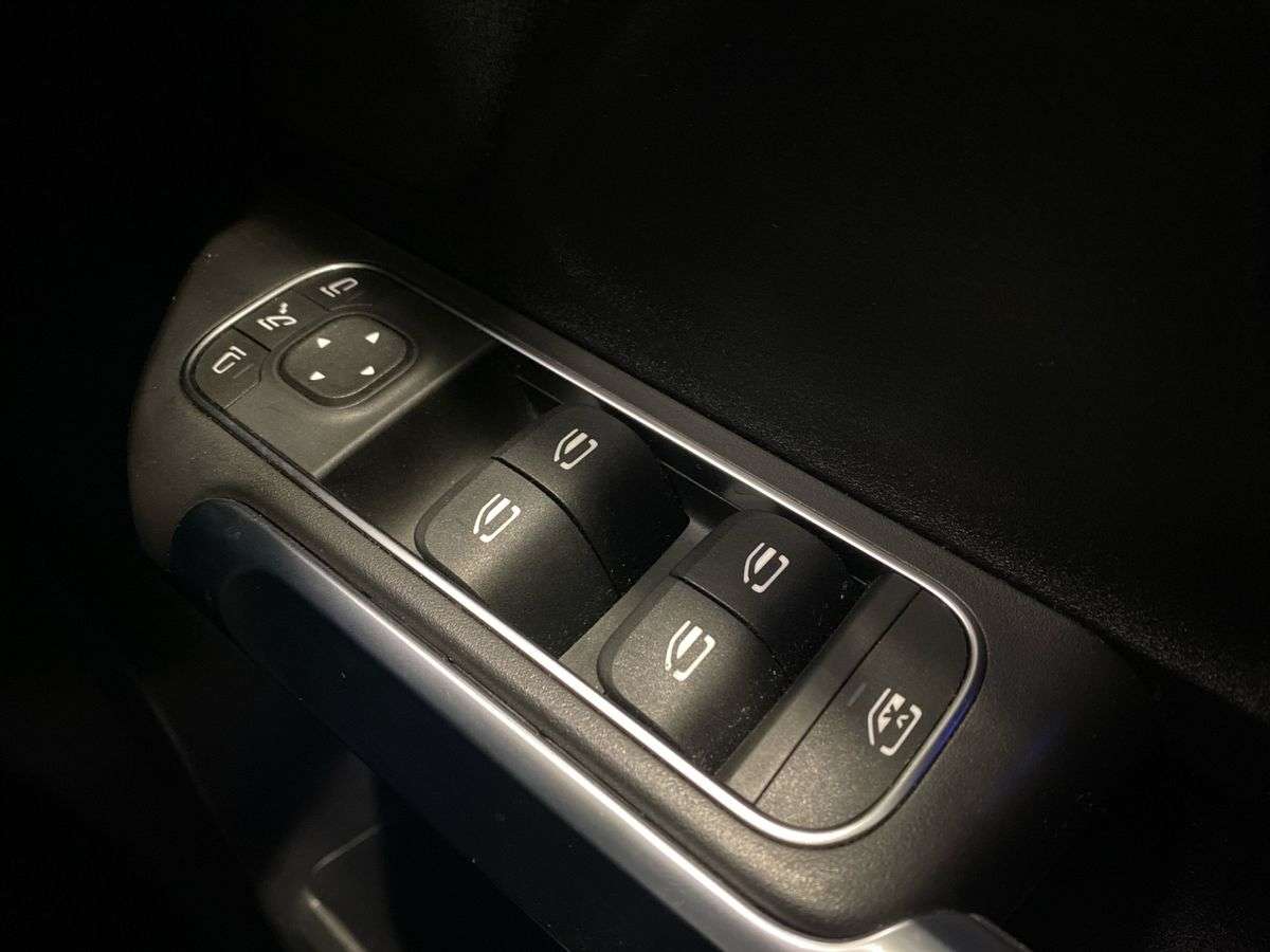 Used Mercedes-Benz GLB 2024 for sale - 78191260: Photo 21