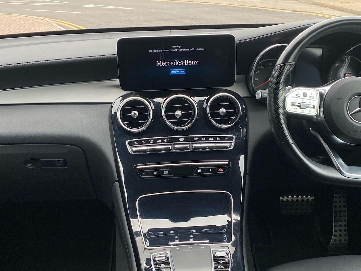 Used Mercedes-Benz GLC 2022 for sale - 76497292: Photo 13