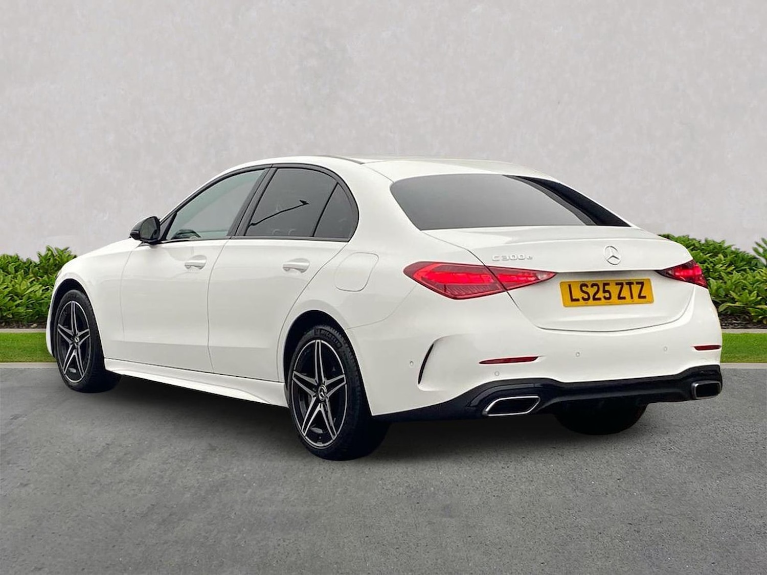 Used Mercedes-Benz C Class 2025 for sale - 77488380: Photo 2