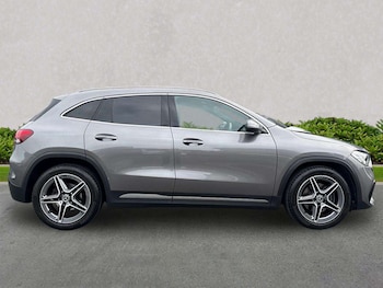 Used Mercedes-Benz GLA 2022 for sale - 79114863: Photo