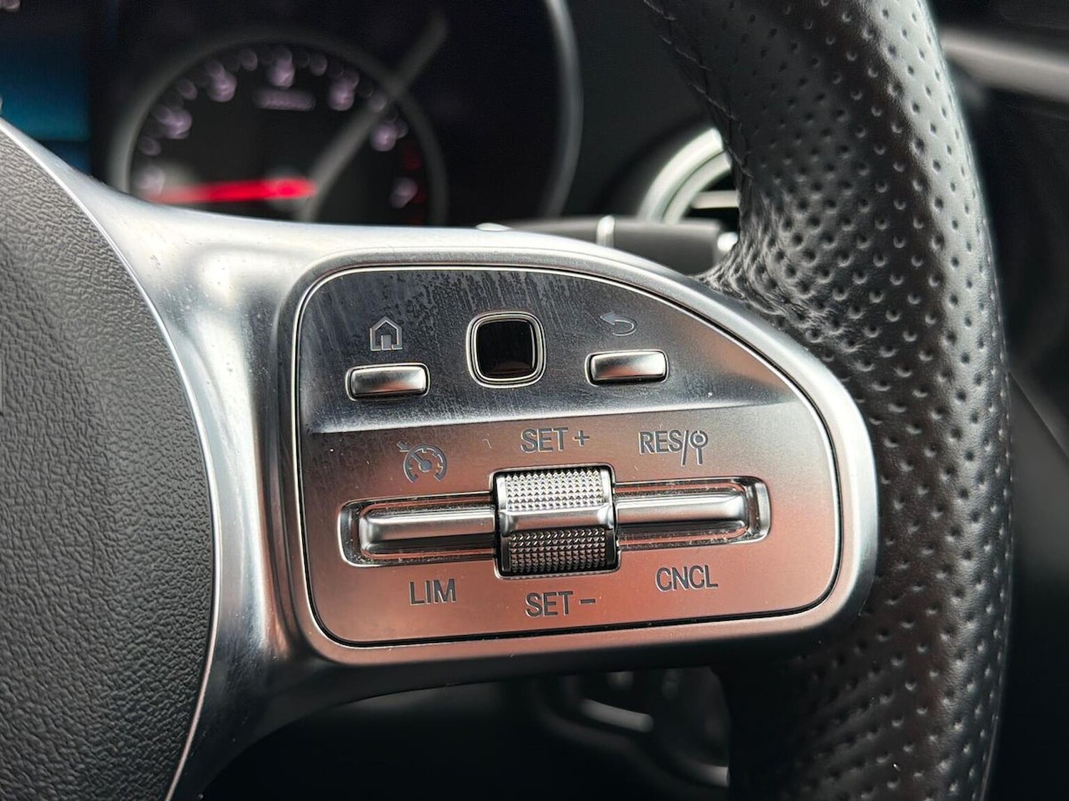 Used Mercedes-Benz C Class 2018 for sale - 76316467: Photo 27