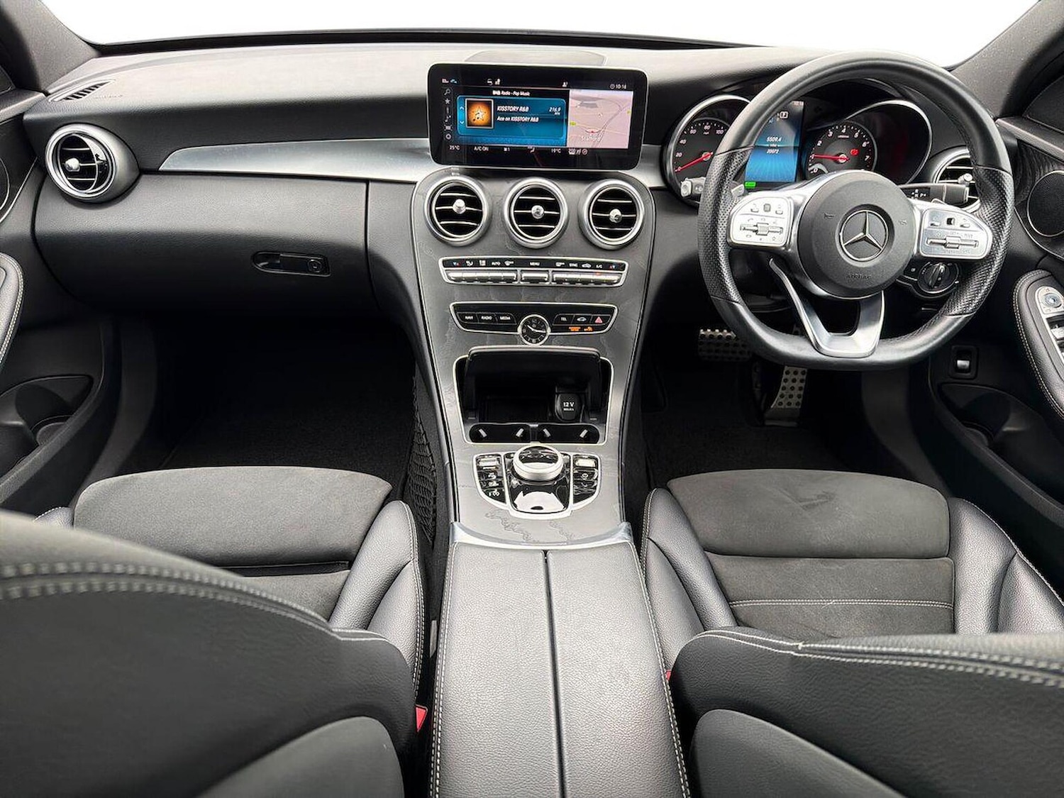 Used Mercedes-Benz C Class 2018 for sale - 76316467: Photo 8