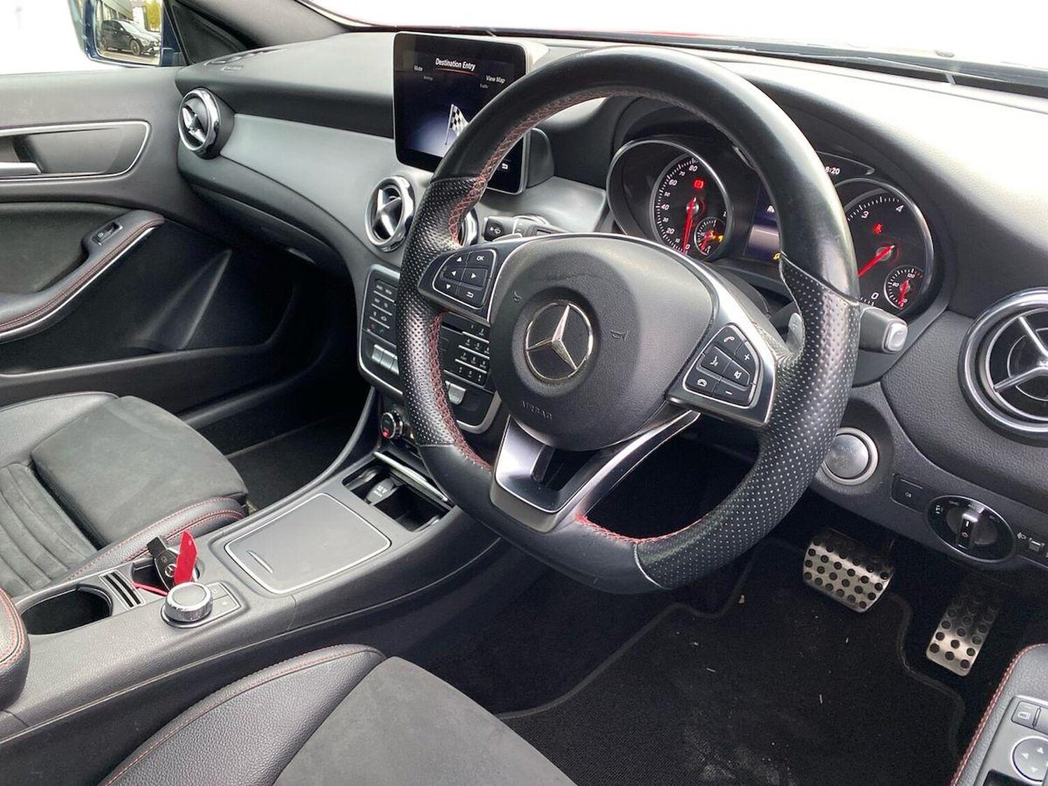 Used Mercedes-Benz GLA 2018 for sale - 76422330: Photo 15