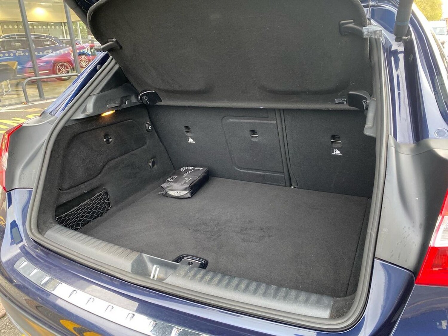 Used Mercedes-Benz GLA 2018 for sale - 76422330: Photo 17