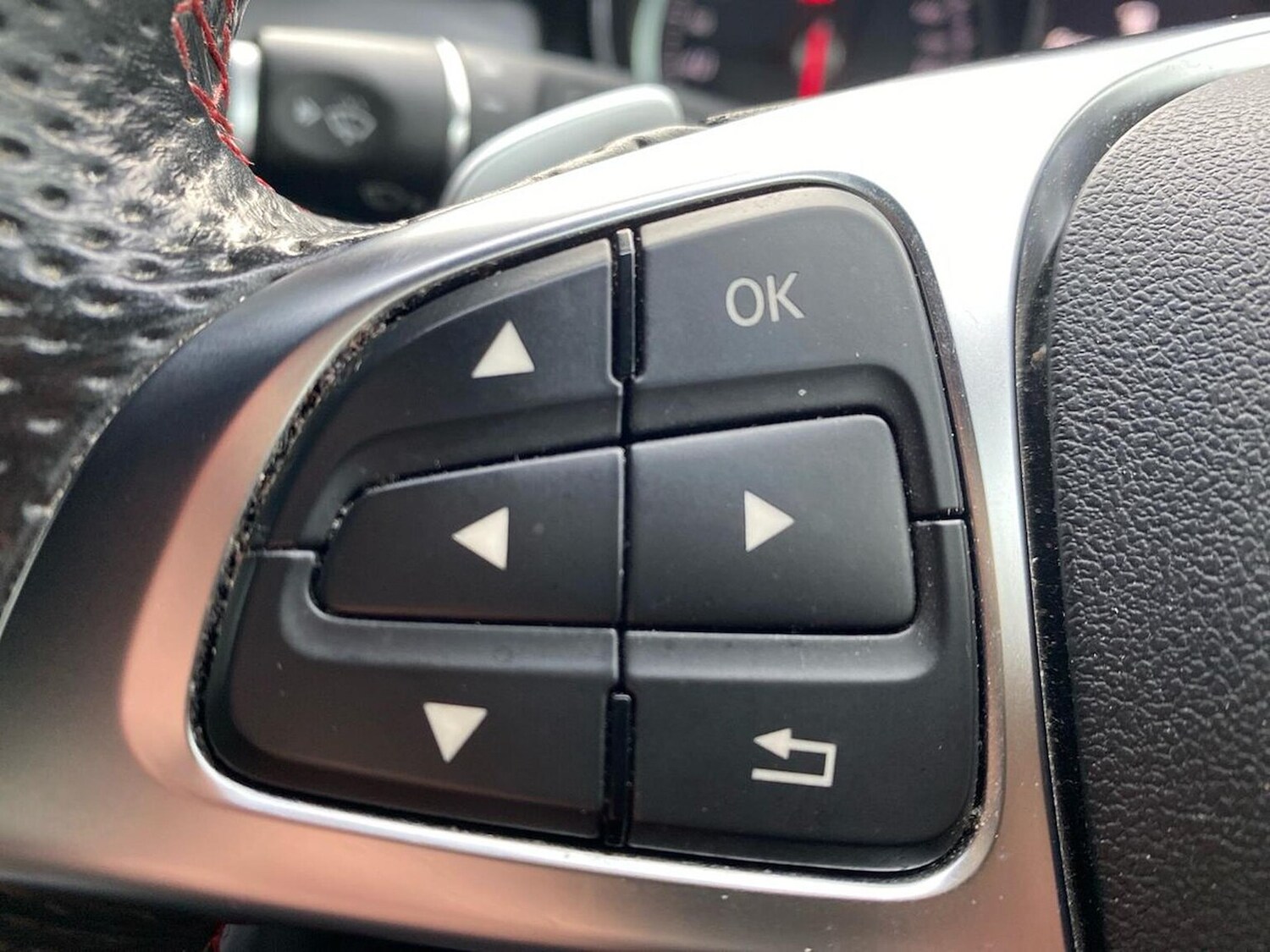 Used Mercedes-Benz GLA 2018 for sale - 76422330: Photo 26