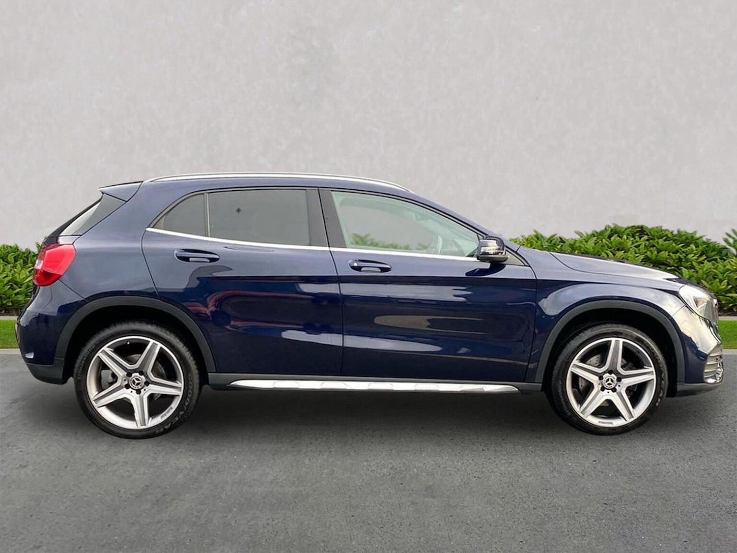 Used Mercedes-Benz GLA 2018 for sale - 76422330: Photo 3
