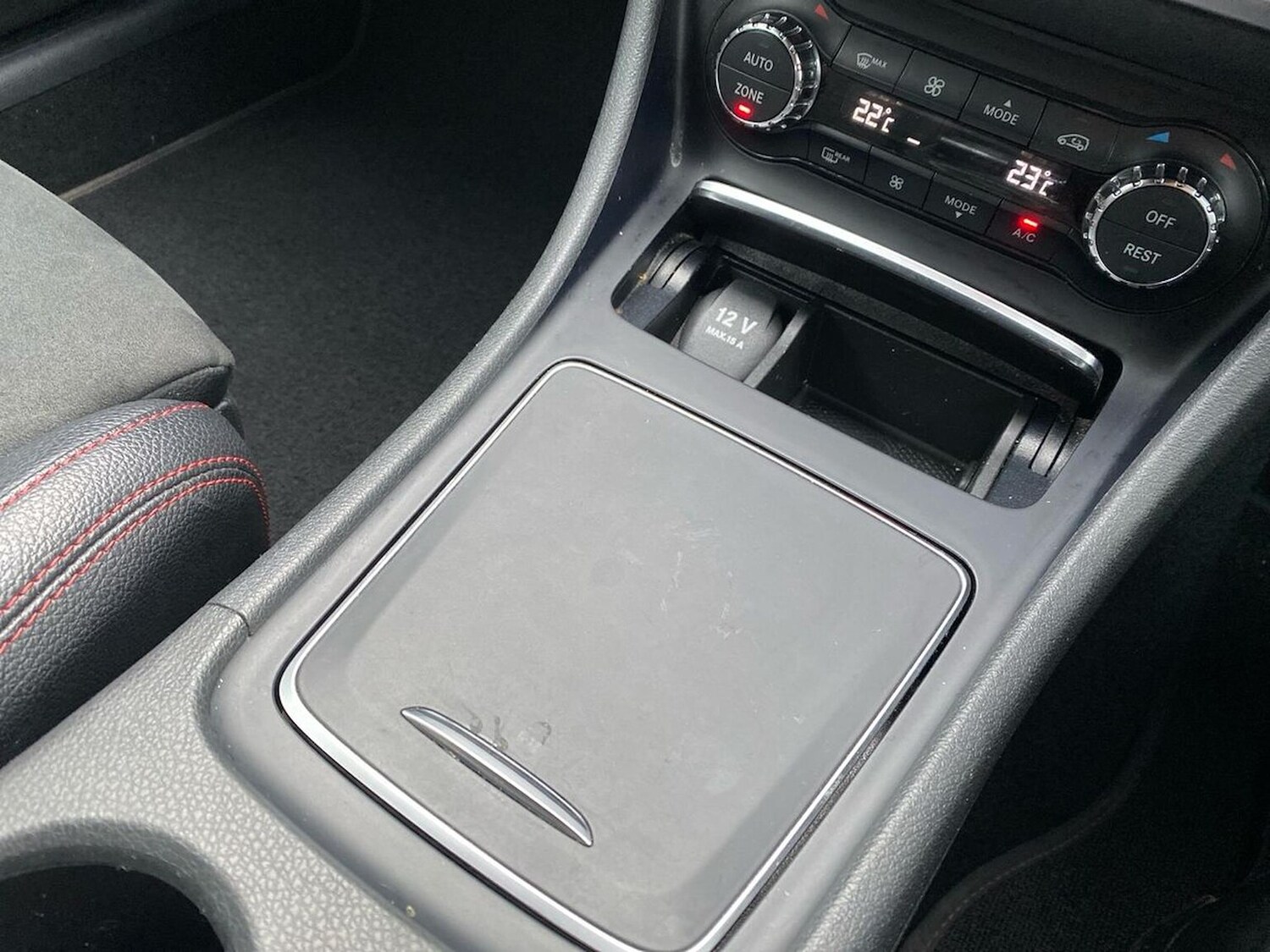 Used Mercedes-Benz GLA 2018 for sale - 76422330: Photo 32