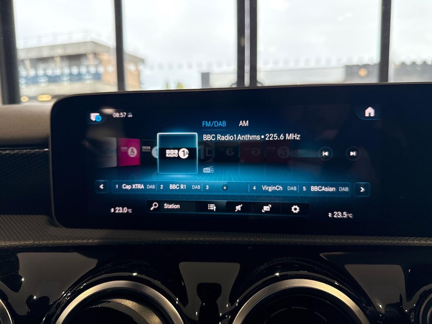 Used Mercedes-Benz A-Class 2018 for sale - 76402443: Photo 25