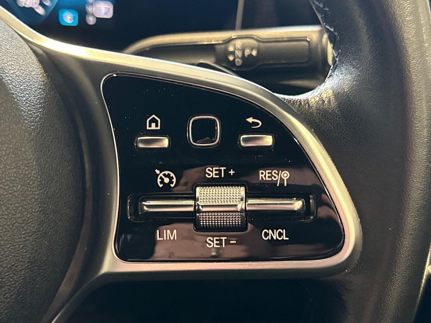 Used Mercedes-Benz A-Class 2018 for sale - 76402443: Photo 27