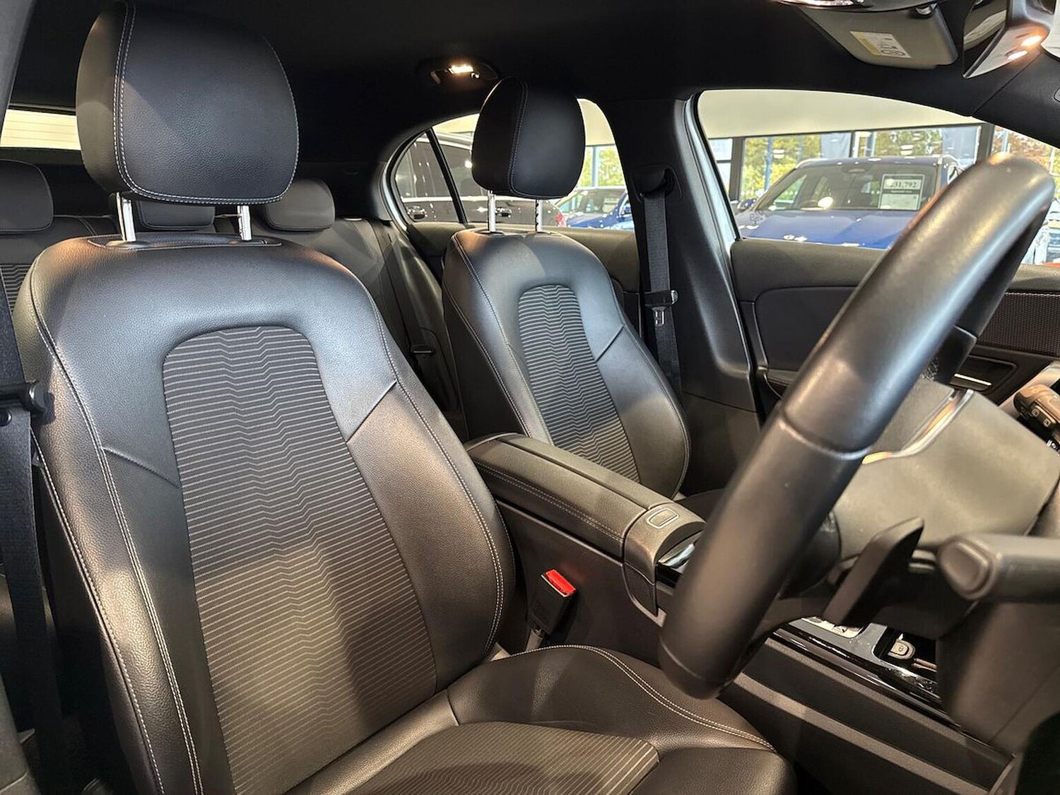 Used Mercedes-Benz A-Class 2018 for sale - 76402443: Photo 40