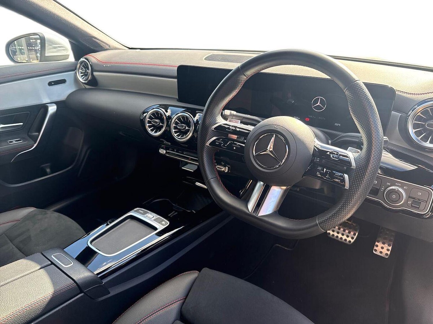 Used Mercedes-Benz CLA 2024 for sale - 76391734: Photo 15