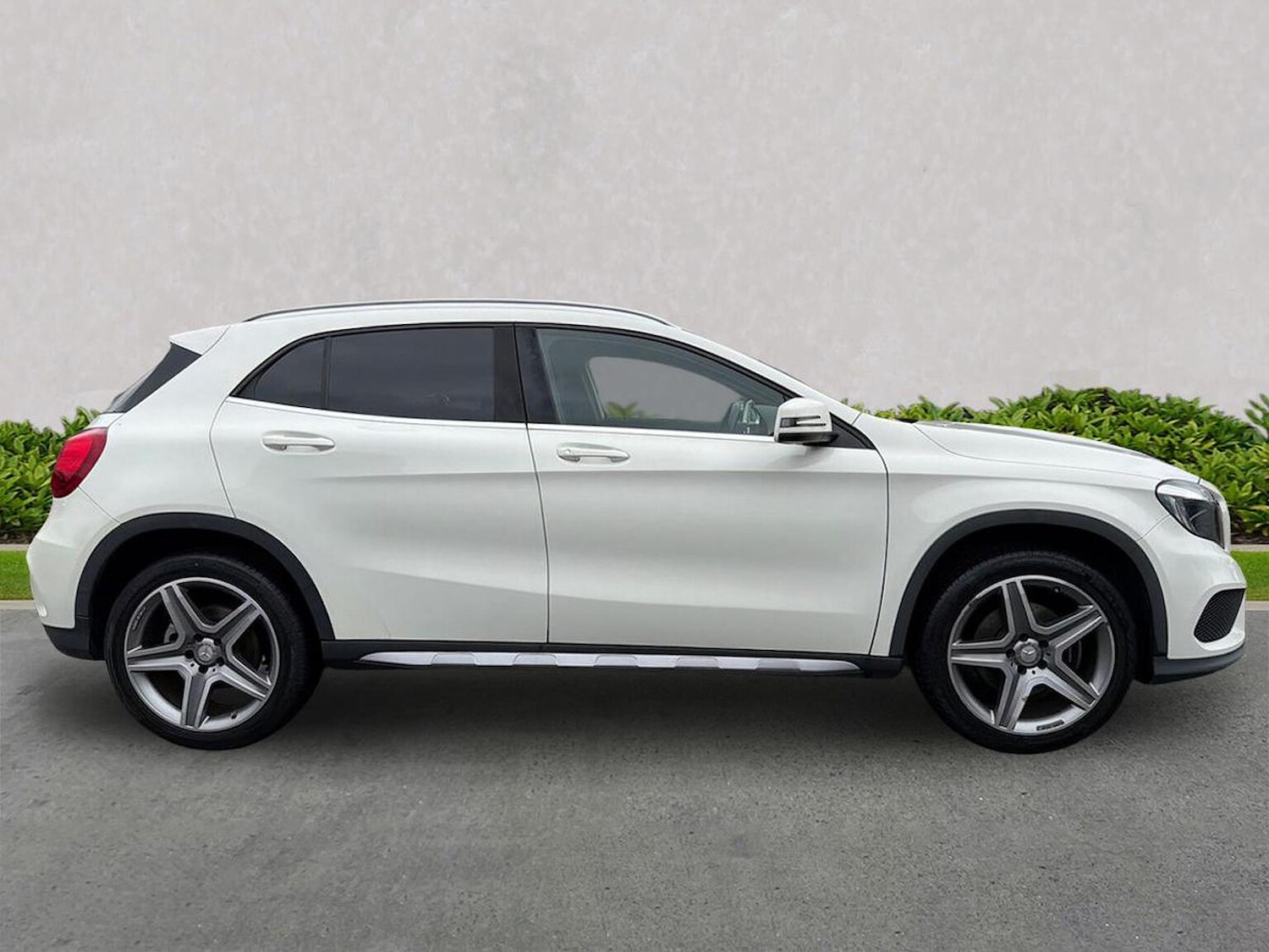 Used Mercedes-Benz GLA 2017 for sale - 76719298: Photo 3