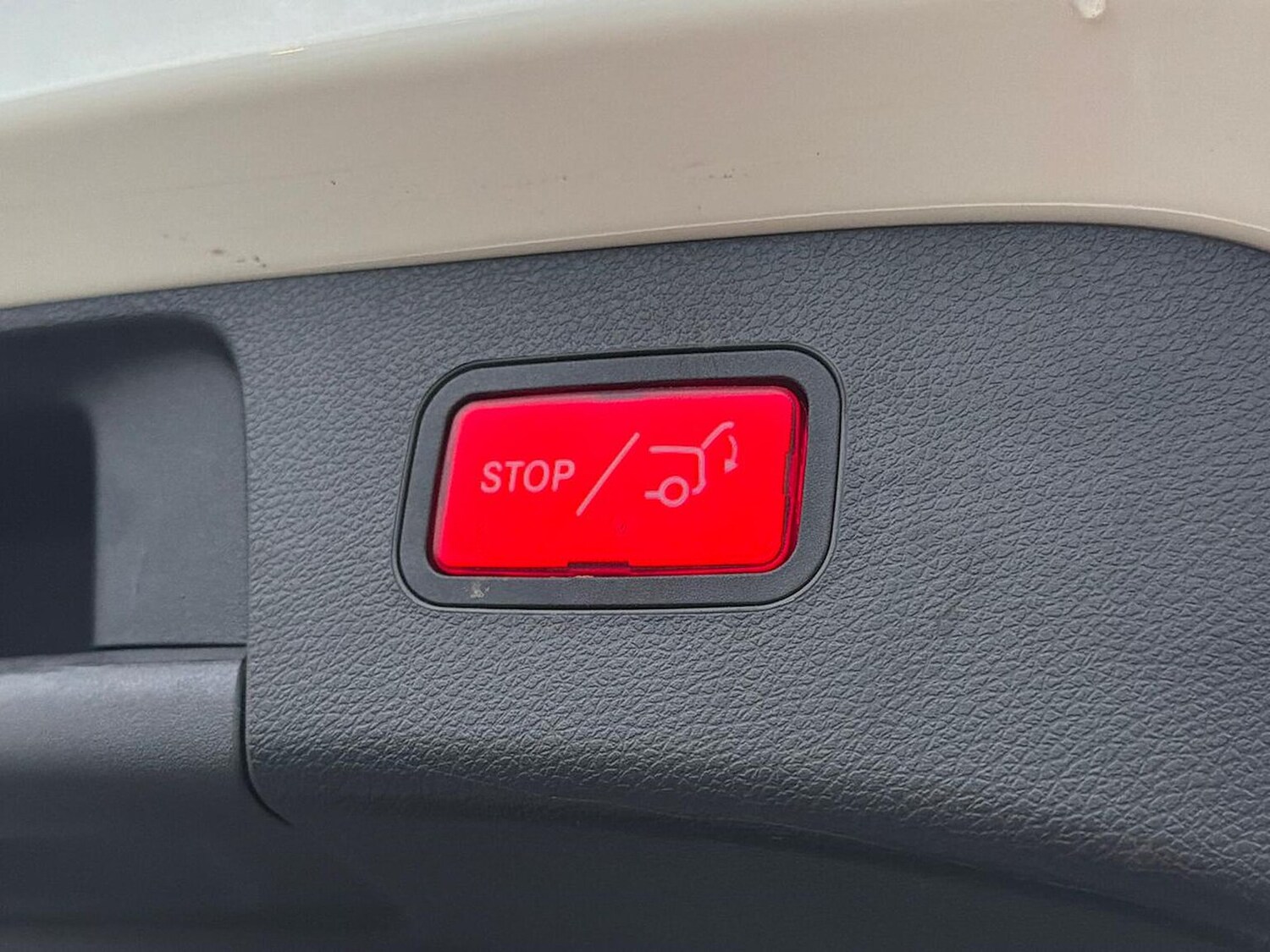 Used Mercedes-Benz GLA 2017 for sale - 76719298: Photo 37