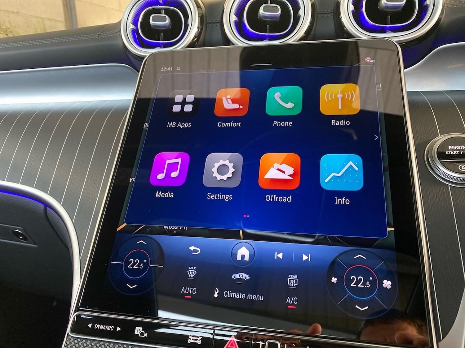 Used Mercedes-Benz GLC 2024 for sale - 76583210: Photo 12