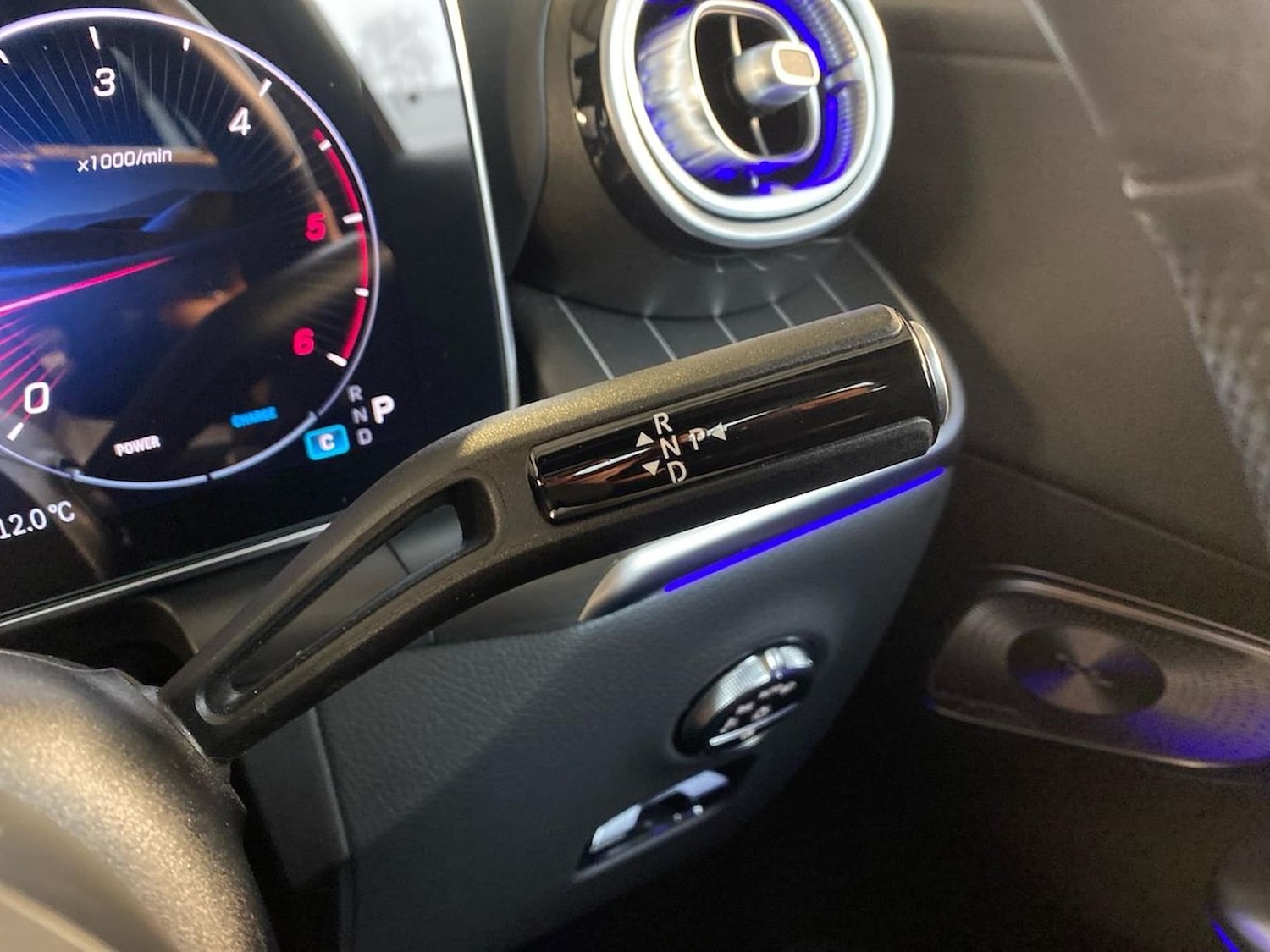 Used Mercedes-Benz GLC 2024 for sale - 76583210: Photo 28