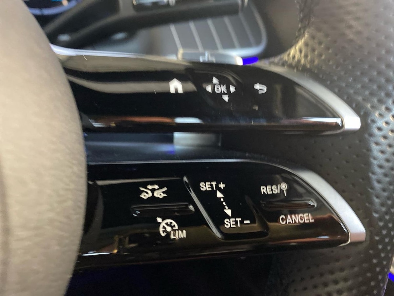 Used Mercedes-Benz GLC 2024 for sale - 76583210: Photo 29