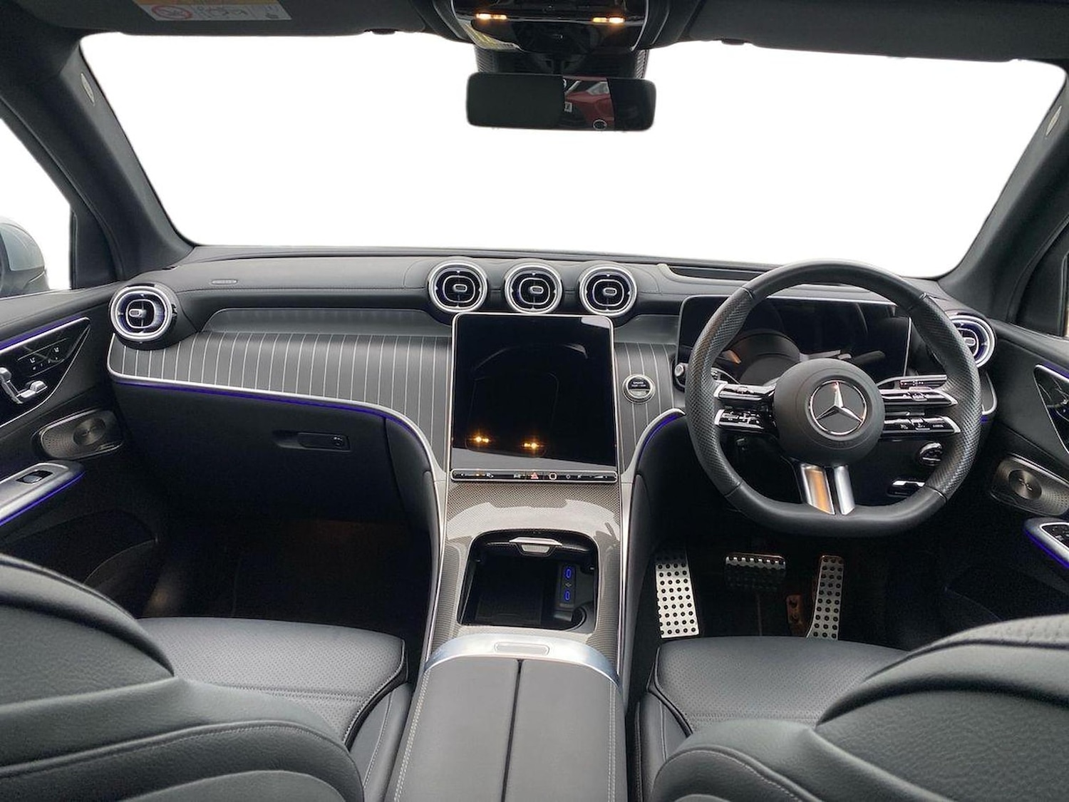 Used Mercedes-Benz GLC 2024 for sale - 76583210: Photo 8