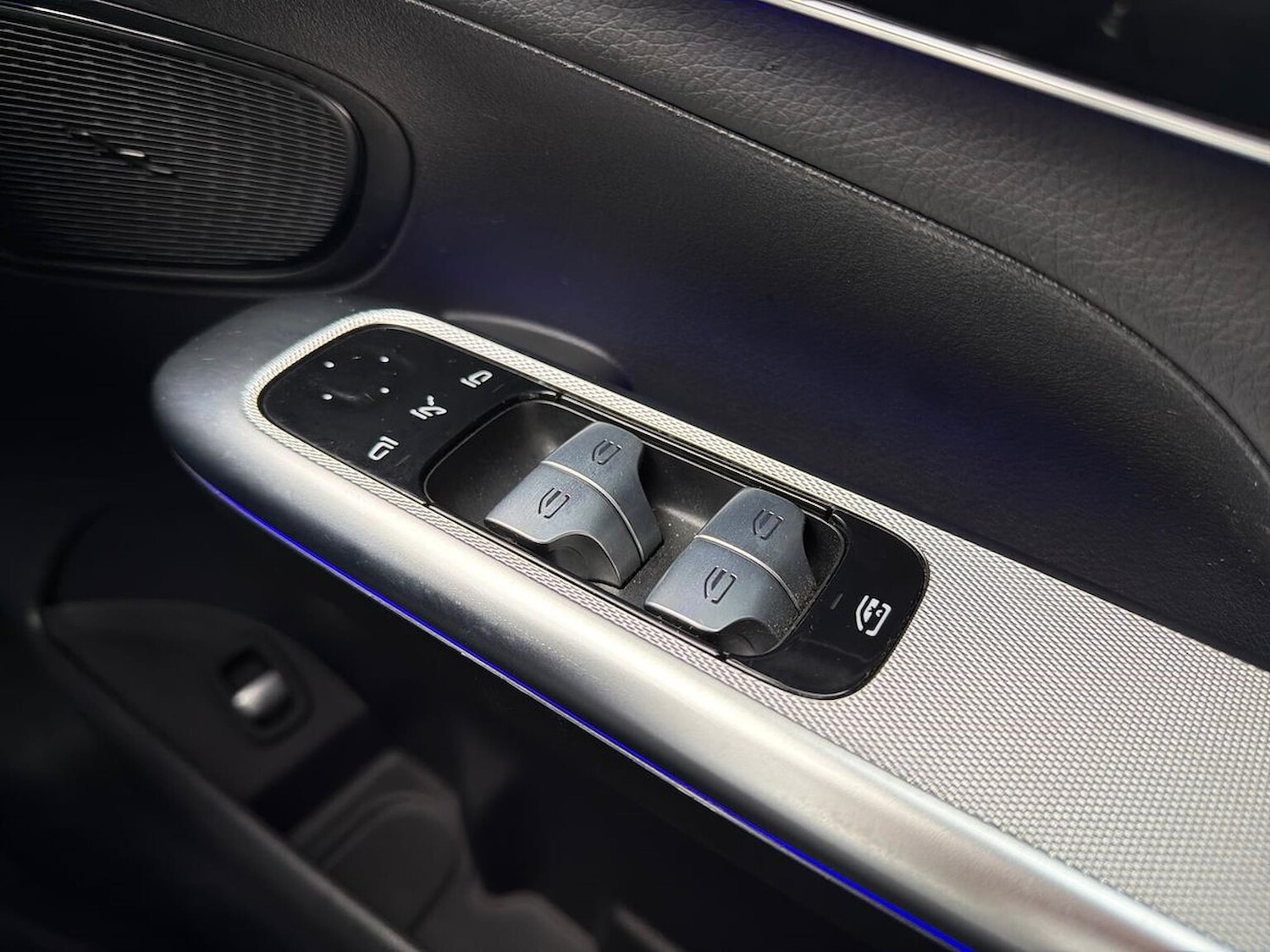 Used Mercedes-Benz GLC 2024 for sale - 76422337: Photo 21