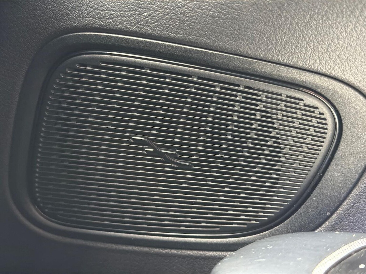 Used Mercedes-Benz GLC 2024 for sale - 76422337: Photo 31