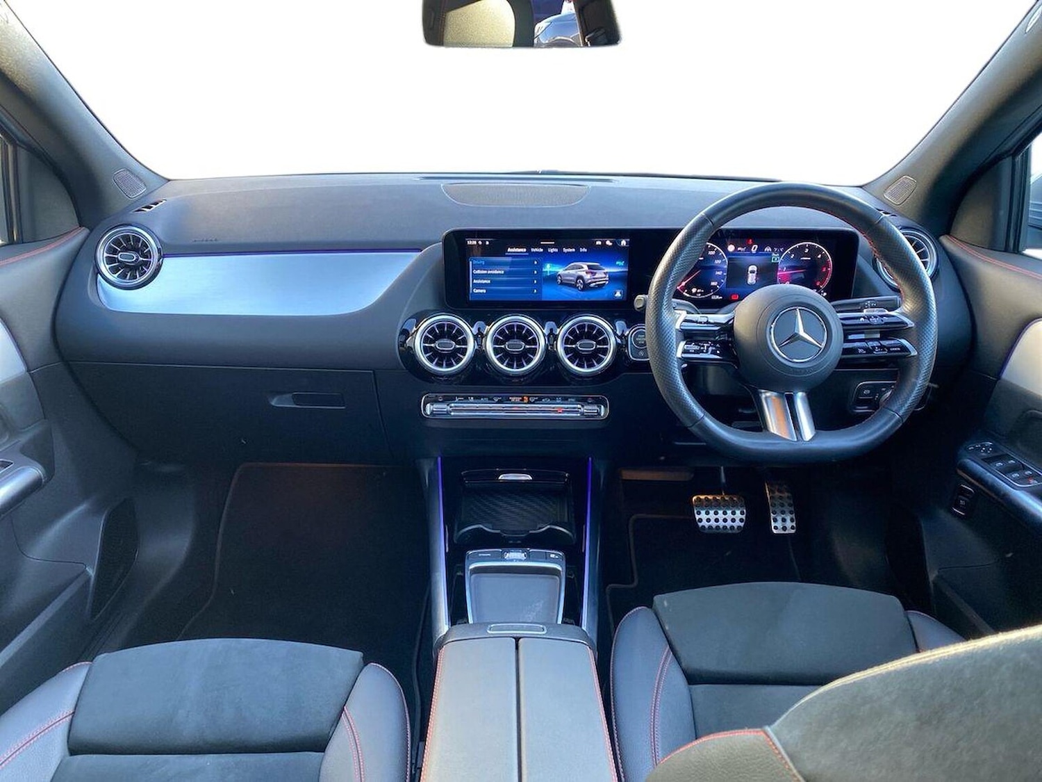 Used Mercedes-Benz GLA 2024 for sale - 76627994: Photo 8