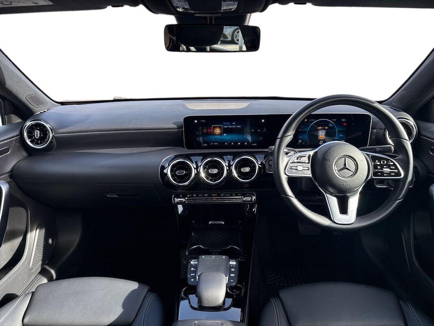 Used Mercedes-Benz A-Class 2020 for sale - 76177187: Photo 8