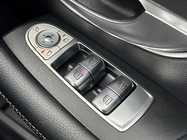 Used Mercedes-Benz E-Class 2020 for sale - 76144239: Photo 21