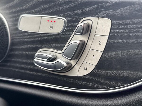 Used Mercedes-Benz E-Class 2020 for sale - 76144239: Photo 30