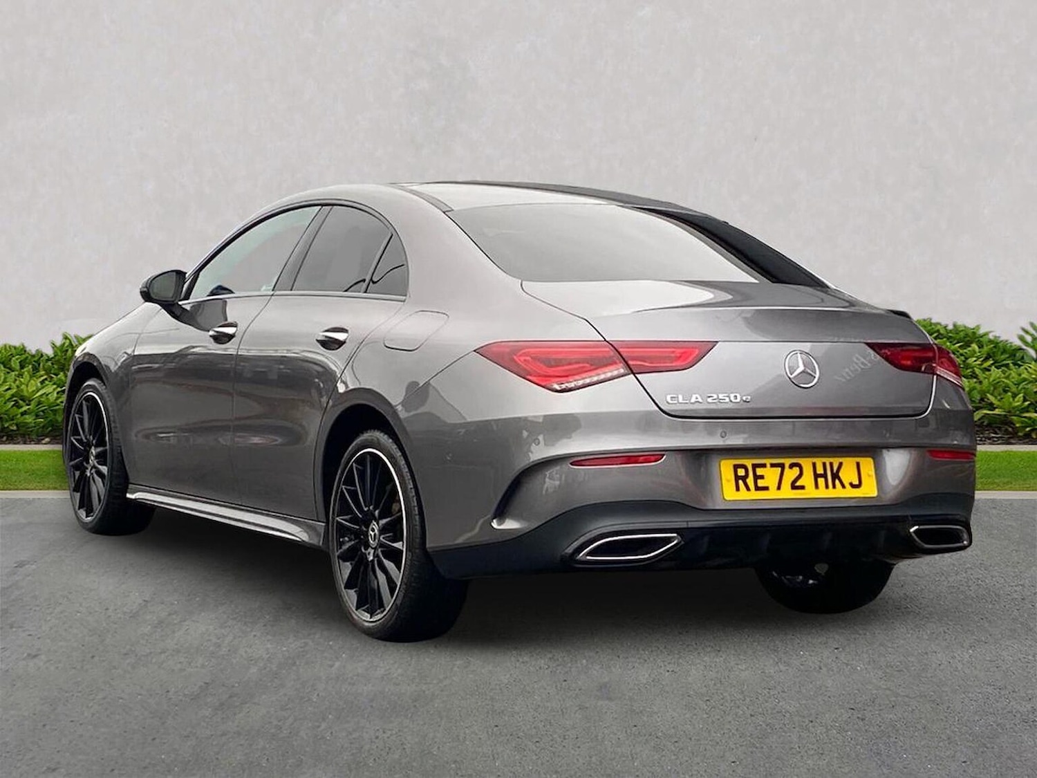 Used Mercedes-Benz CLA 2022 for sale - 76681752: Photo 2