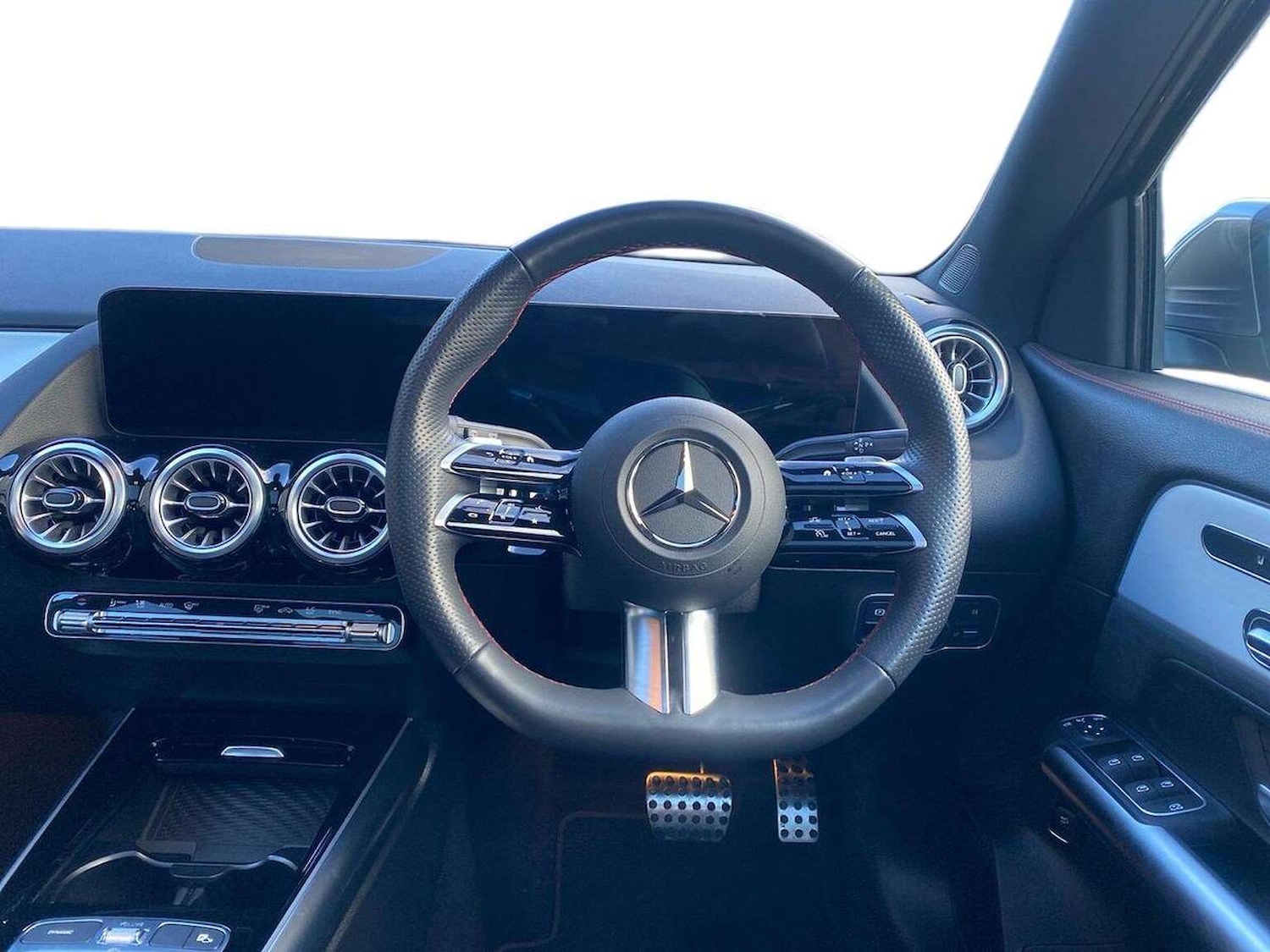 Used Mercedes-Benz GLA 2024 for sale - 77775178: Photo 9