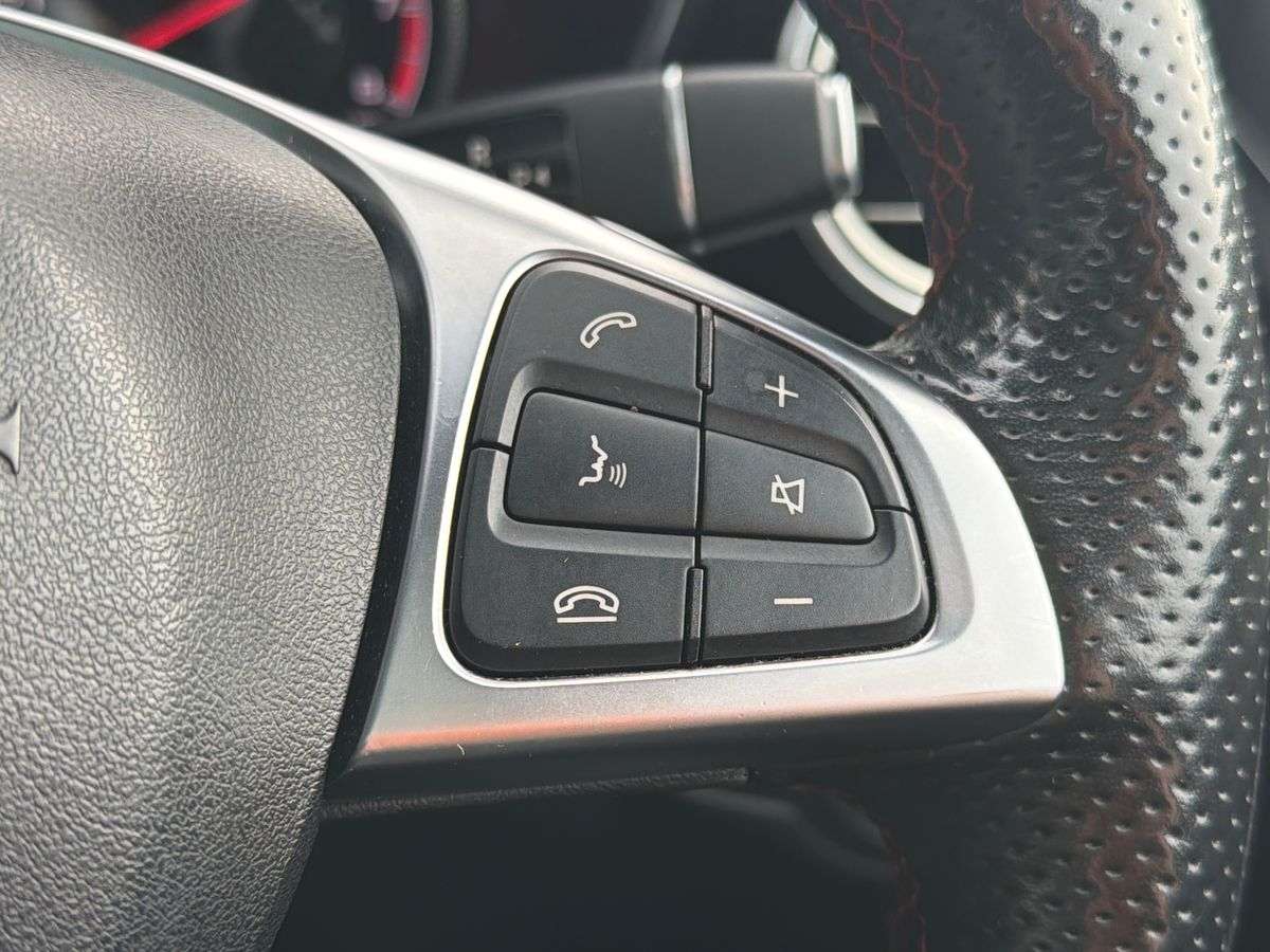 Used Mercedes-Benz GLC 2018 for sale - 78039367: Photo 27