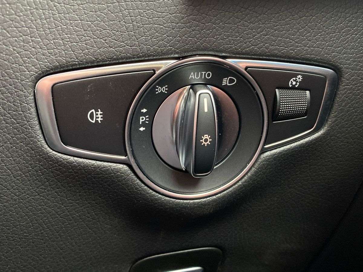 Used Mercedes-Benz EQC 2023 for sale - 78011660: Photo 22