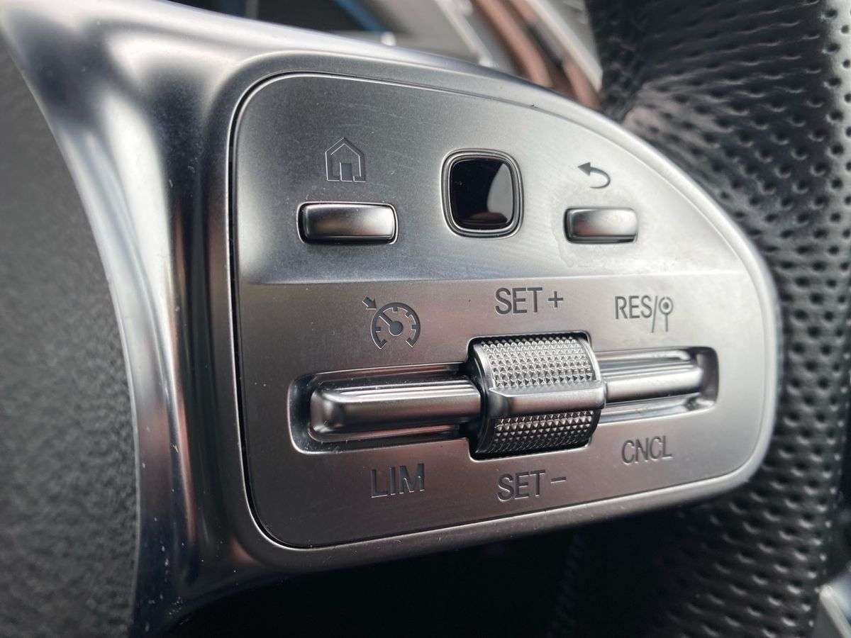 Used Mercedes-Benz EQC 2023 for sale - 78011660: Photo 27