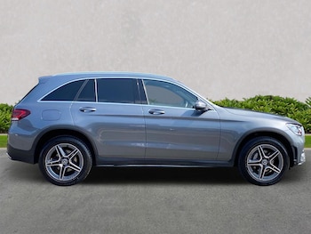 Used Mercedes-Benz GLC 2022 for sale - 75500052: Photo