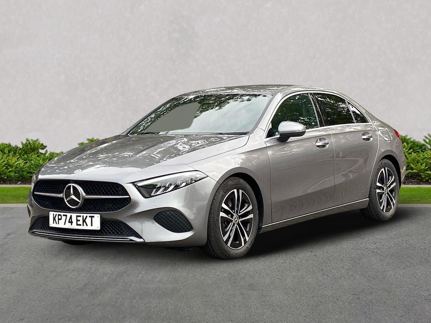 Used Mercedes-Benz A-Class 2024 for sale - 76422346: Photo 1