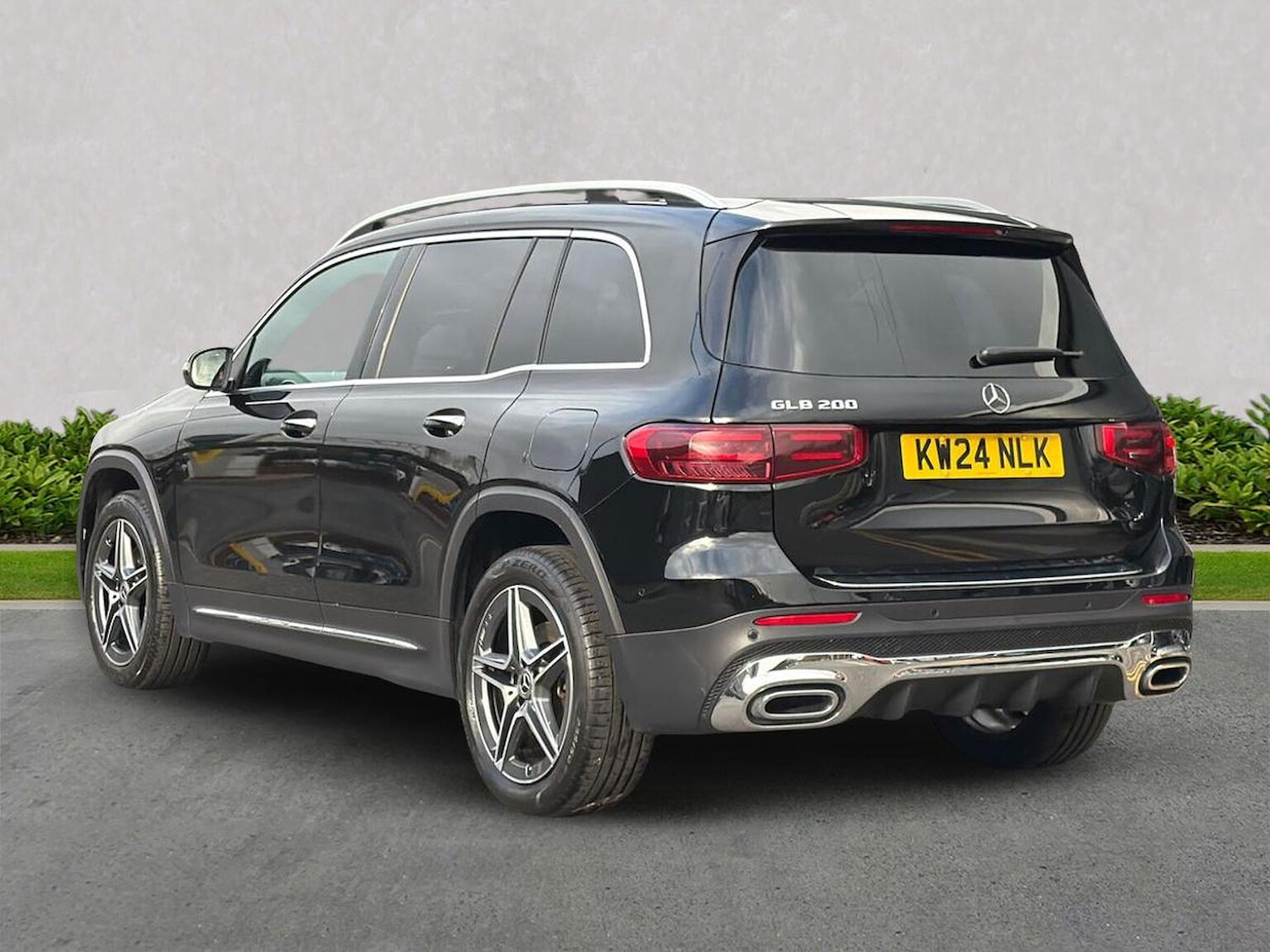 Used Mercedes-Benz GLB 2024 for sale - 76490521: Photo 2