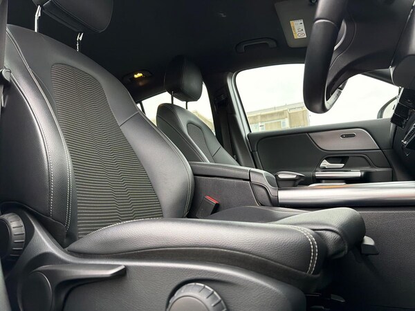 Used Mercedes-Benz GLA 2021 for sale - 76281255: Photo 37