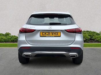 Used Mercedes-Benz GLA 2021 for sale - 76281255: Photo 4