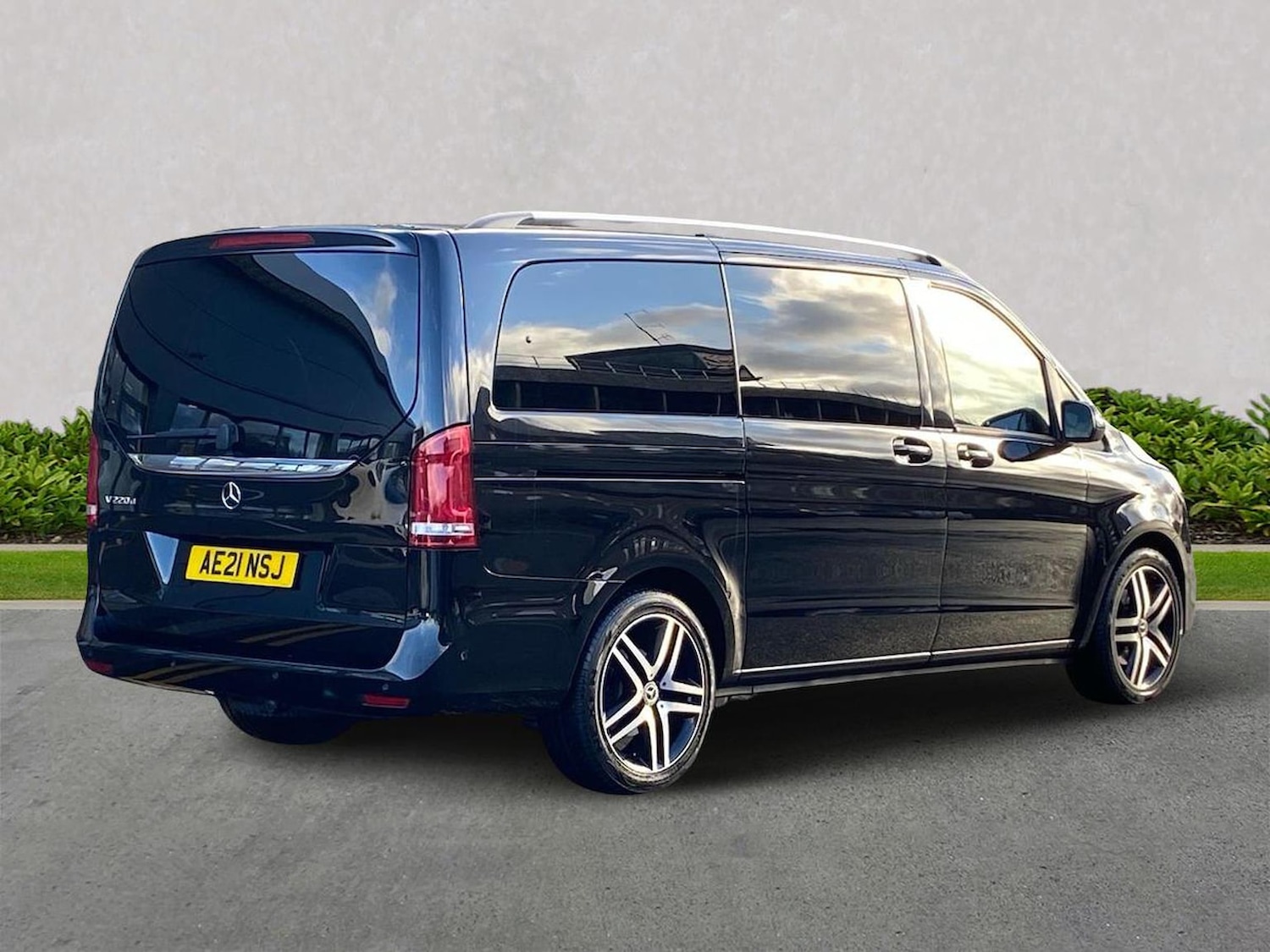 Used Mercedes-Benz V-Class 2021 for sale - 77488406: Photo 18