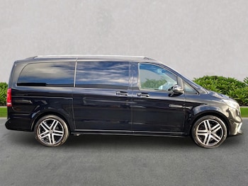 Used Mercedes-Benz V-Class 2021 for sale - 77488406: Photo